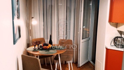 2-к квартира, 56 м², 4/9 эт.