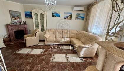 6-к квартира, 148 м², 4/5 эт.