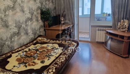 Комната, (всего 3 ком.), 65 м², 4/5 эт.