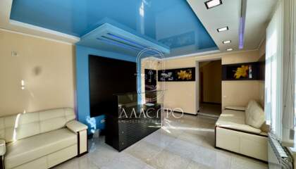 Отдельно стоящее здание, 155,5 м²