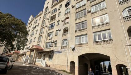 1-к квартира, 55,4 м², 2/5 эт.