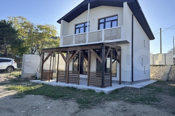 Дом, 140 м², 2 эт.