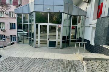 Помещение своб.назн., 33,4 м², 1/5 эт.